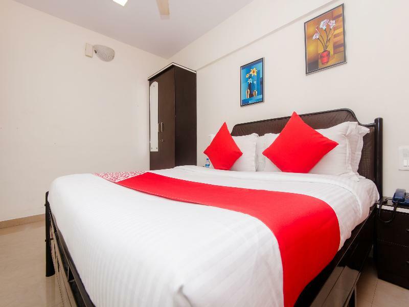 Oyo Flagship 756 Hotel Sarang Heritage Navi Mumbai Bagian luar foto